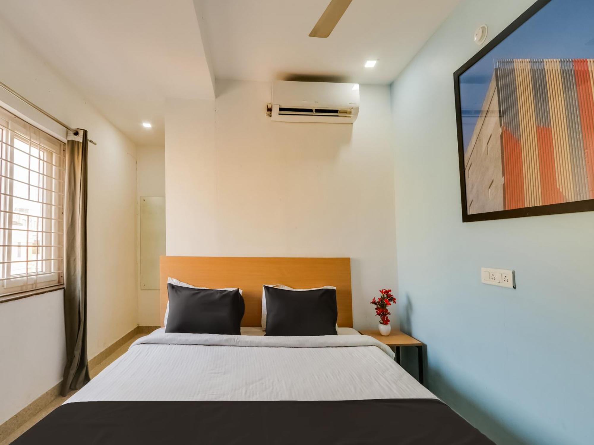 Super Townhouse Qualia Prime Hotel Near Nexus Mall Hyderabad Exterior foto